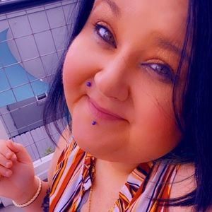 Meet your Posher, Kacie